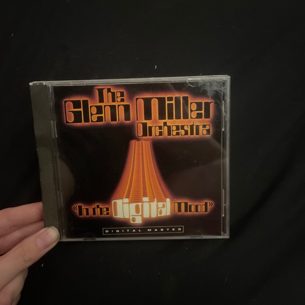 In the digital mood By the Glenn Miller orchestra